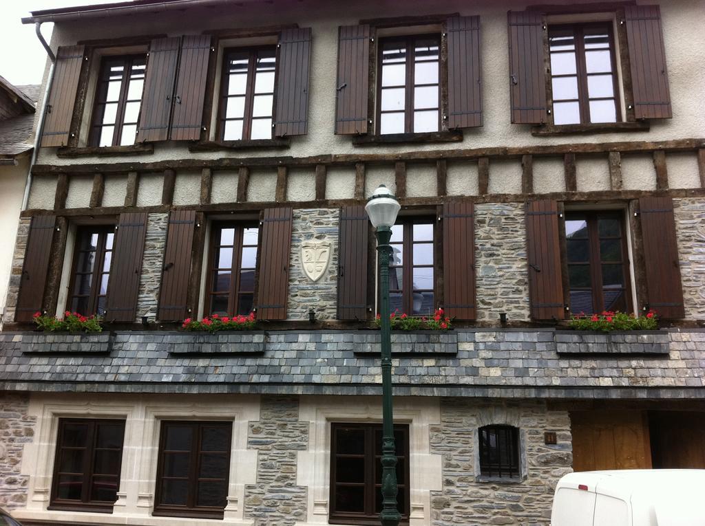 Gites Au Chant Des Marmites Saint-Lary-Soulan Exterior foto